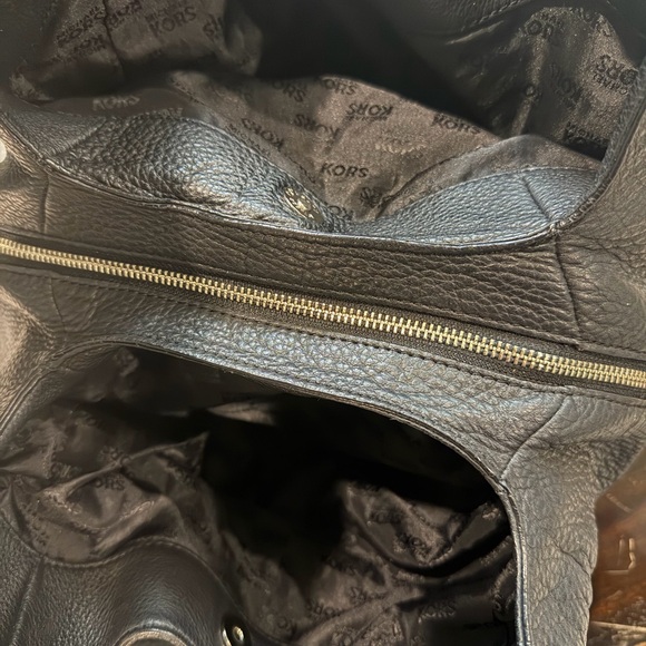 Michael Kors Black Pebbled Leather & Handcrafted Jewelry Bag Charm - Picture 9 of 9